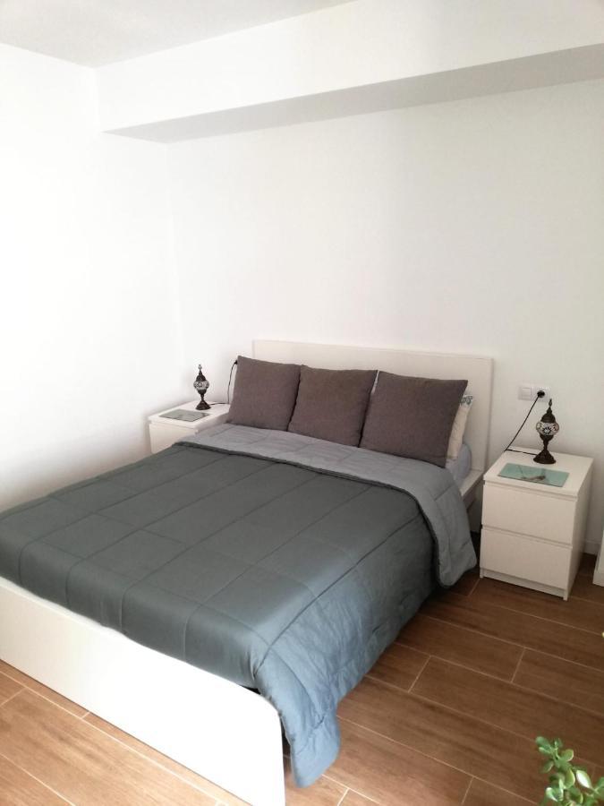 Mini Apartamento Centrico Con Zonas Compartidas Hotel Valencia Exterior photo